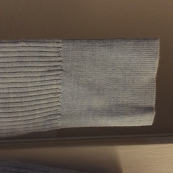 Banana Republic Baby blue 100% merino wool size S - Picture 6 of 8